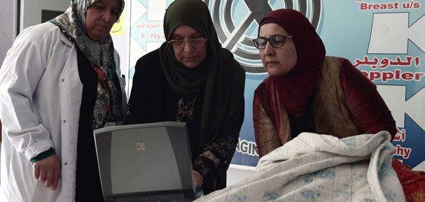 Dr Pich travels to Mosul to hands out a M-Turbo system